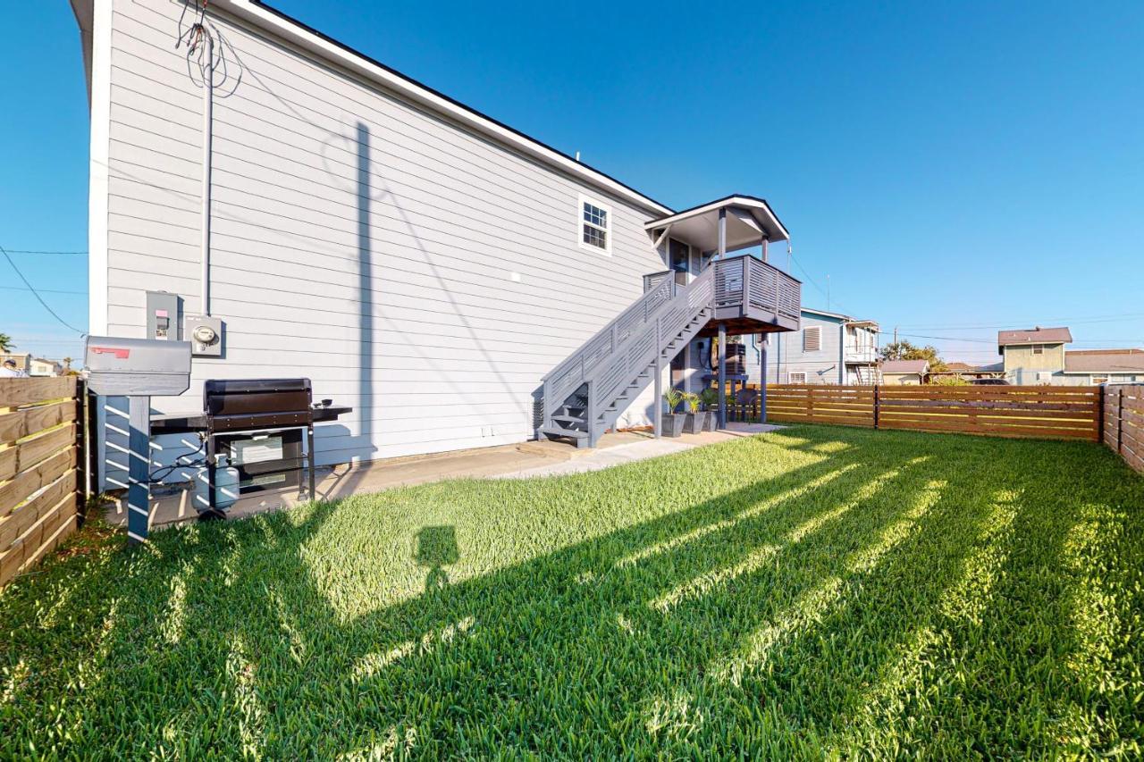 Oasis By The Bay-Upstairs Unit Villa Galveston Exterior foto