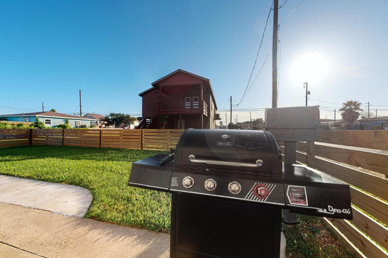 Oasis By The Bay-Upstairs Unit Villa Galveston Exterior foto